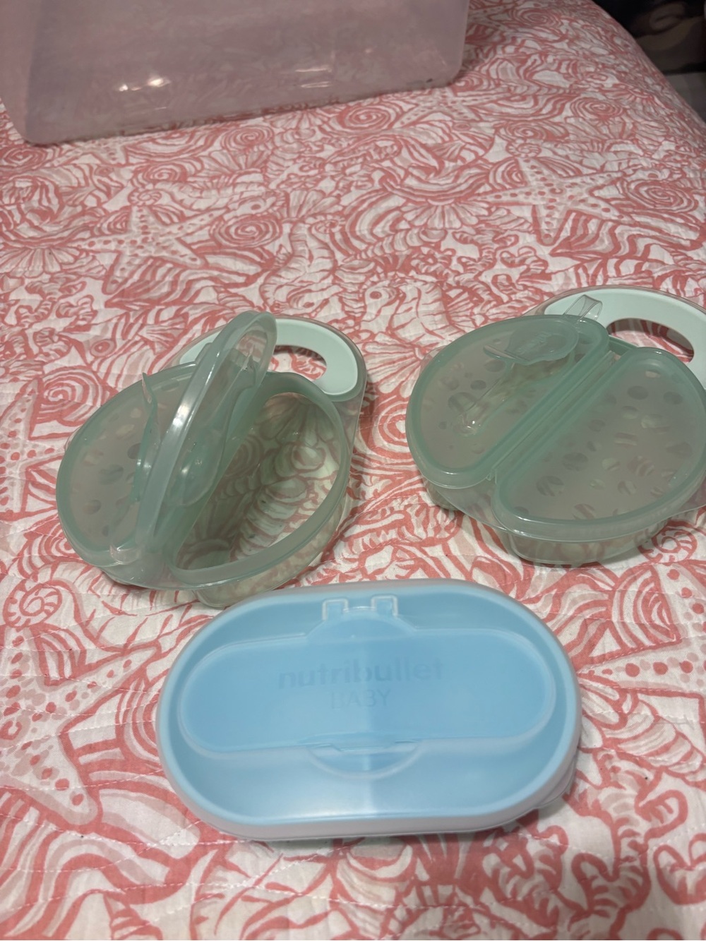 Teal and Light Blue Feeding Accessories